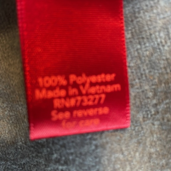 Jennifer Lopez size small rose pink shorts - Picture 5 of 5